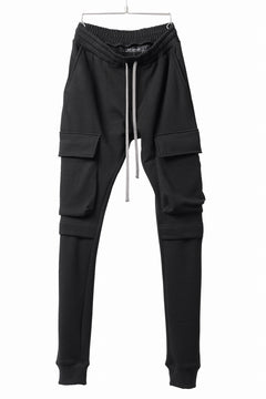 画像をギャラリービューアに読み込む, A.F ARTEFACT SLIM CARGO POCKET PANTS / BOMBER HEAT® (BLACK)
