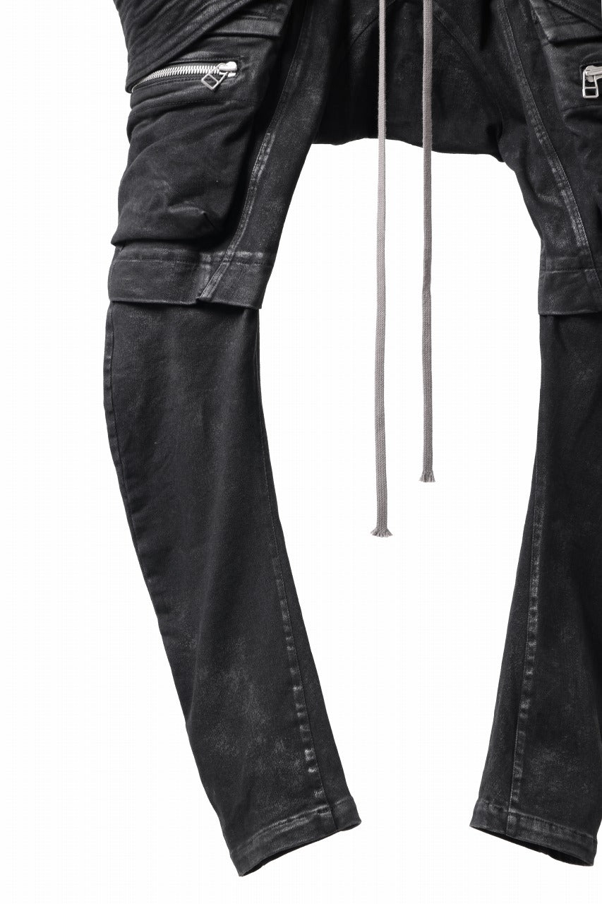画像をギャラリービューアに読み込む, A.F ARTEFACT COATED FLAP-DETAIL SLIM CARGO PANTS / HI-STRETCH DENIM (BLACK)