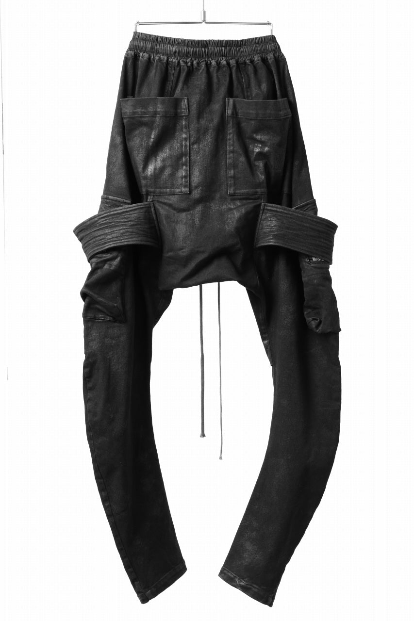 画像をギャラリービューアに読み込む, A.F ARTEFACT COATED FLAP-DETAIL SLIM CARGO PANTS / HI-STRETCH DENIM (BLACK)