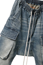 画像をギャラリービューアに読み込む, A.F ARTEFACT EASY SARROUEL CARGO PANTS / FADED AGEING DENIM (BLUE)