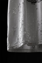 画像をギャラリービューアに読み込む, MASSIMO SABBADIN GRAPHIC T SHIRT wt. SCREEN PRINT/DESTROY (sill trd)