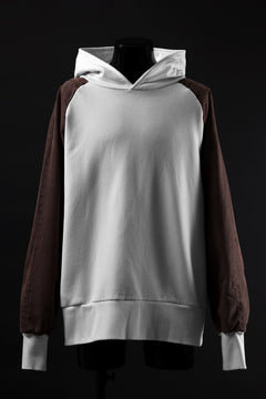 画像をギャラリービューアに読み込む, MASSIMO SABBADIN exclusive HOODY wt. HAND DYED VINTAGE DENIM SLEEVE (white)