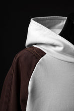 画像をギャラリービューアに読み込む, MASSIMO SABBADIN exclusive HOODY wt. HAND DYED VINTAGE DENIM SLEEVE (white)