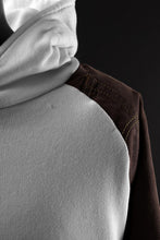画像をギャラリービューアに読み込む, MASSIMO SABBADIN exclusive HOODY wt. HAND DYED VINTAGE DENIM SLEEVE (white)