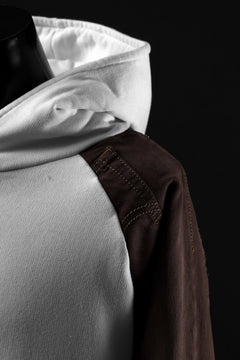 画像をギャラリービューアに読み込む, MASSIMO SABBADIN exclusive HOODY wt. HAND DYED VINTAGE DENIM SLEEVE (white)