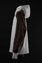 画像をギャラリービューアに読み込む, MASSIMO SABBADIN exclusive HOODY wt. HAND DYED VINTAGE DENIM SLEEVE (white)