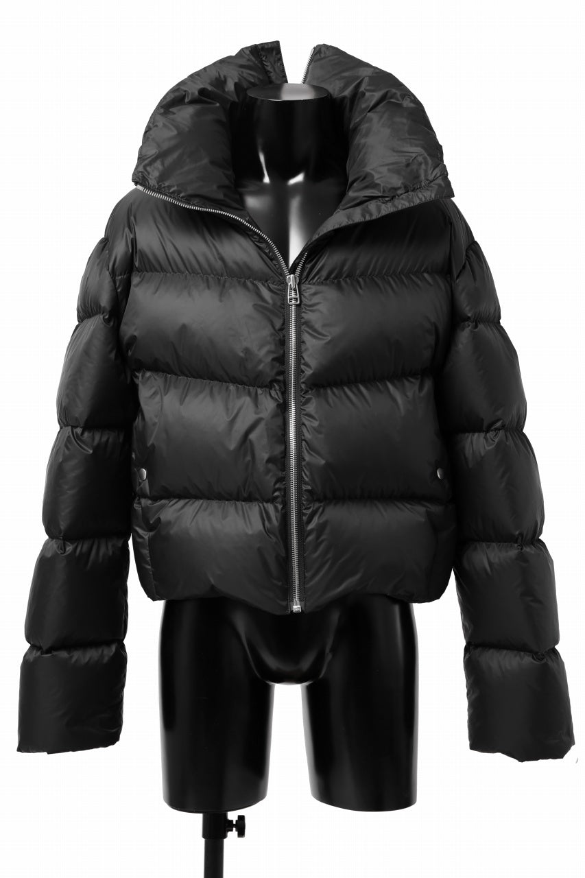 画像をギャラリービューアに読み込む, A.F ARTEFACT HIGH-NECK SHORT DOWN JACKET (BLACK)