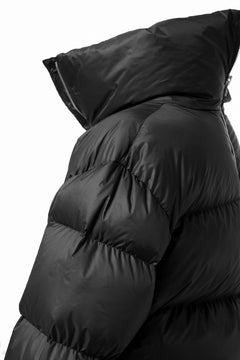 画像をギャラリービューアに読み込む, A.F ARTEFACT HIGH-NECK SHORT DOWN JACKET (BLACK)