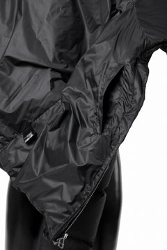 画像をギャラリービューアに読み込む, A.F ARTEFACT HIGH-NECK SHORT DOWN JACKET (BLACK)