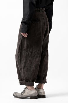 画像をギャラリービューアに読み込む, KLASICA GOSSE TWO TUCKED TROUSERS / GARMENT DYED BROKEN HERRING BONE (CINAMON)