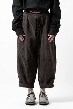 画像をギャラリービューアに読み込む, KLASICA GOSSE TWO TUCKED TROUSERS / GARMENT DYED BROKEN HERRING BONE (CINAMON)