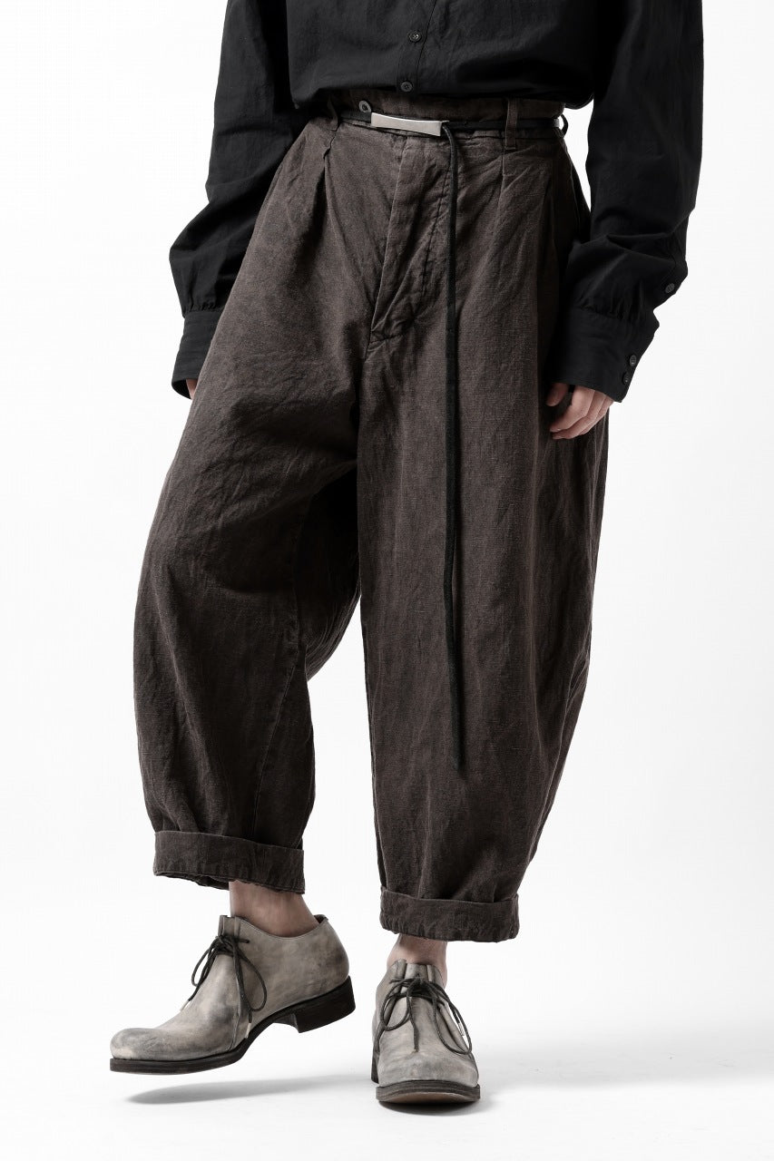 画像をギャラリービューアに読み込む, KLASICA GOSSE TWO TUCKED TROUSERS / GARMENT DYED BROKEN HERRING BONE (CINAMON)