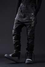 画像をギャラリービューアに読み込む, BORIS BIDJAN SABERI DROP CROTCH SLIM PANTS / STONE WASHED & USED EFFECT & BODY MOLDED "P23-F1603K" (BLACK DENIM)