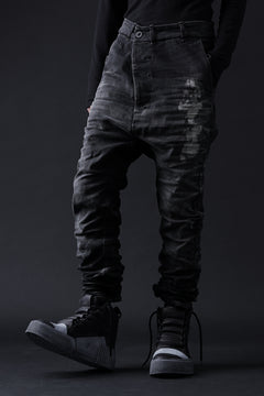 画像をギャラリービューアに読み込む, BORIS BIDJAN SABERI DROP CROTCH SLIM PANTS / STONE WASHED & USED EFFECT & BODY MOLDED "P23-F1603K" (BLACK DENIM)