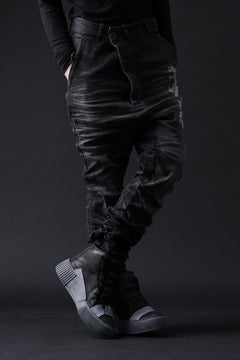 画像をギャラリービューアに読み込む, BORIS BIDJAN SABERI DROP CROTCH SLIM PANTS / STONE WASHED & USED EFFECT & BODY MOLDED "P23-F1603K" (BLACK DENIM)