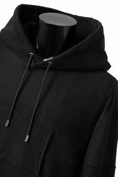 Load image into Gallery viewer, mastermind JAPAN SWEAT HOODIE / SWITCH PATCHWORK (BLACK)