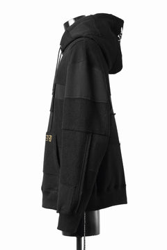 Load image into Gallery viewer, mastermind JAPAN SWEAT HOODIE / SWITCH PATCHWORK (BLACK)