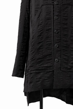 画像をギャラリービューアに読み込む, SOSNOVSKA SQUEEZED STRIPE COAT (BLACK)