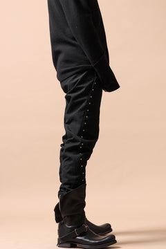 画像をギャラリービューアに読み込む, m.a+ 3 pocket silver cross studds tight pants / P1CM/S/CM4 (BLACK)