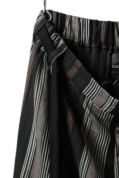 画像をギャラリービューアに読み込む, SOSNOVSKA STRIPES COLORED PANTS (MIX)