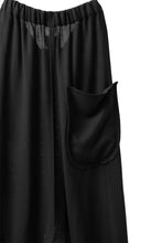 画像をギャラリービューアに読み込む, SOSNOVSKA OVERSIDED BALOON PANTS (BLACK)