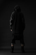 画像をギャラリービューアに読み込む, MASSIMO SABBADIN HOODY wt. HAND DYED VINTAGE DENIM SLEEVE (black)