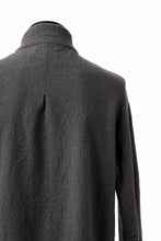 画像をギャラリービューアに読み込む, SOSNOVSKA CRUMPLED EDGES SHIRT (GREY)