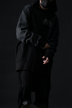 画像をギャラリービューアに読み込む, MASSIMO SABBADIN HOODY wt. HAND DYED VINTAGE DENIM SLEEVE (black)