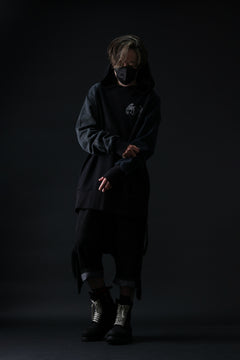画像をギャラリービューアに読み込む, MASSIMO SABBADIN HOODY wt. HAND DYED VINTAGE DENIM SLEEVE (black)