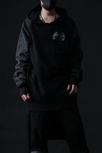 画像をギャラリービューアに読み込む, MASSIMO SABBADIN HOODY wt. HAND DYED VINTAGE DENIM SLEEVE (black)