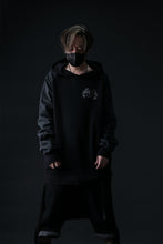 画像をギャラリービューアに読み込む, MASSIMO SABBADIN HOODY wt. HAND DYED VINTAGE DENIM SLEEVE (black)
