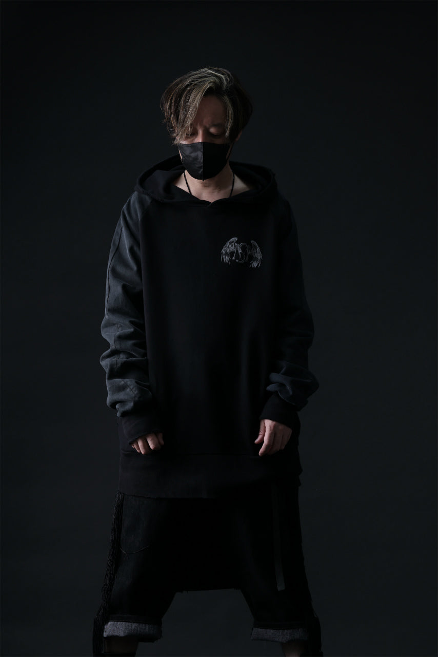 画像をギャラリービューアに読み込む, MASSIMO SABBADIN HOODY wt. HAND DYED VINTAGE DENIM SLEEVE (black)