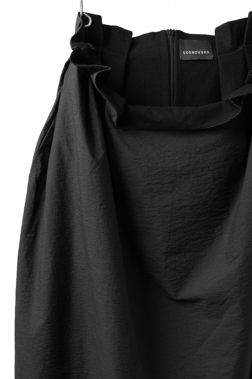画像をギャラリービューアに読み込む, SOSNOVSKA AMPLE FOLDS SKIRT (BLACK)