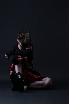 画像をギャラリービューアに読み込む, MASSIMO SABBADIN TOPS wt. CRAZY-PANEL BANDANA APP. (bk red)