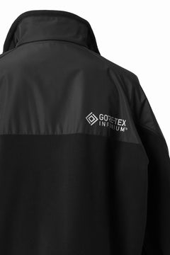 画像をギャラリービューアに読み込む, D-VEC x ALMOSTBLACK POLARTEC JACKET / GORE-TEX INFINIUM 2L (BLACK)