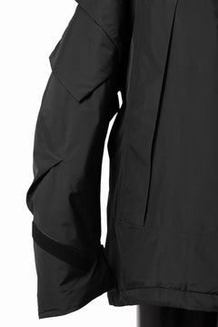 画像をギャラリービューアに読み込む, D-VEC x ALMOSTBLACK HOODED JACKET / GORE-TEX PRODUCT 2L PRIMALOFT SHELL (BLACK)