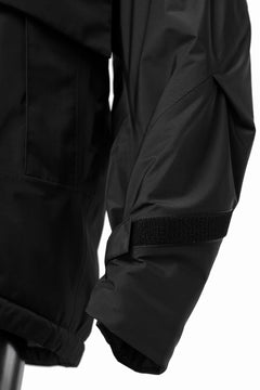 画像をギャラリービューアに読み込む, D-VEC x ALMOSTBLACK HOODED JACKET / GORE-TEX PRODUCT 2L PRIMALOFT SHELL (BLACK)