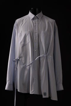 画像をギャラリービューアに読み込む, FACETASM ASSYMETRICAL BELTED STRIPE SHIRT (BLUE x WHITE)