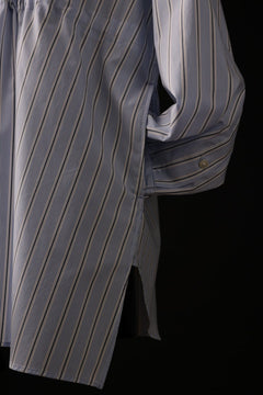 画像をギャラリービューアに読み込む, FACETASM ASSYMETRICAL BELTED STRIPE SHIRT (BLUE x WHITE)