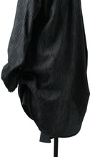 画像をギャラリービューアに読み込む, SOSNOVSKA EXTENDED THREADS SHIRT (BLACK)