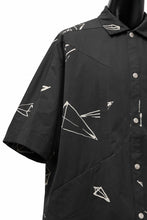 画像をギャラリービューアに読み込む, A.F ARTEFACT PYRA PATTERN PRINT H/S COVER-ALL SHIRT (BLACK)