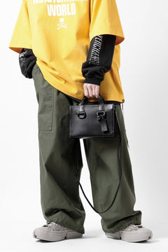 Load image into Gallery viewer, discord Yohji Yamamoto Zipper Tote Bag (Mini) / Cow Skin Leather (BLACK)