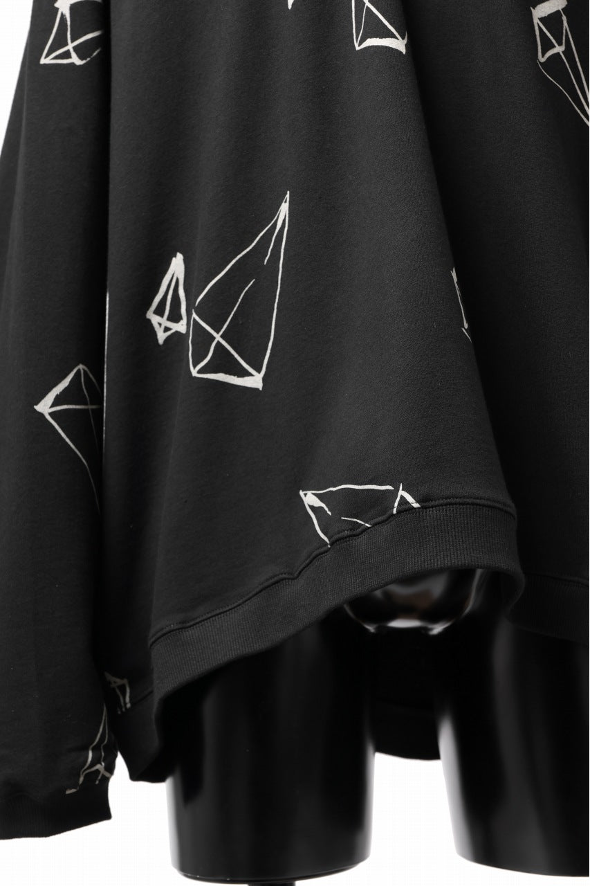 画像をギャラリービューアに読み込む, A.F ARTEFACT PYRA PATTERN PRINT CREW NECK TOPS (BLACK)