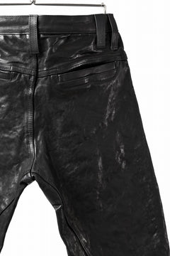 画像をギャラリービューアに読み込む, ISAMU KATAYAMA BACKLASH exclusive TIGHT STRAIGHT LEATHER PANTS / GARMENT DYED - ITALY SHOULDER (BLACK)