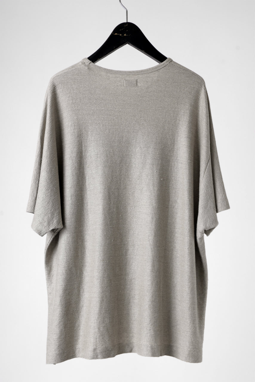 Load image into Gallery viewer, CAPERTICA OVERSIZED ASYMMETRY TEE / LINEN HEAVY JERSEY (KINARI)