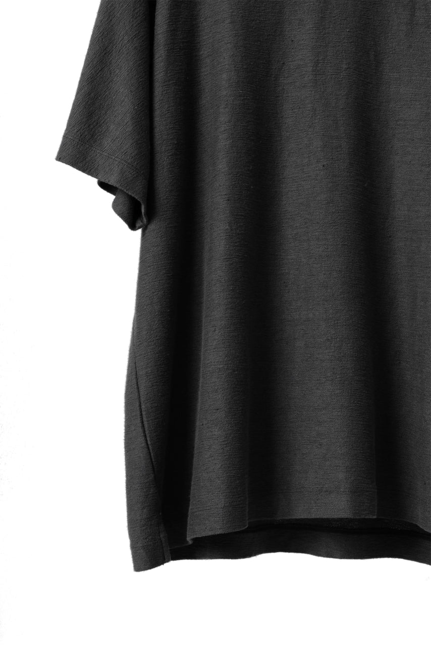 Load image into Gallery viewer, CAPERTICA OVERSIZED ASYMMETRY TEE / LINEN HEAVY JERSEY (ANTIQUE BLACK)
