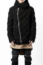 画像をギャラリービューアに読み込む, ISAMU KATAYAMA BACKLASH HOODED DOWN JACKET / KANGAROO REVERSE + POLISH WHITE GOOSE (BLACK)