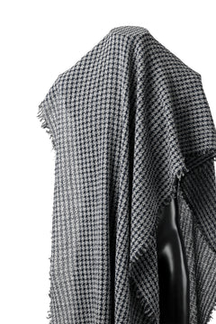 画像をギャラリービューアに読み込む, forme d'expression Atena Scarf (Mono PDP)