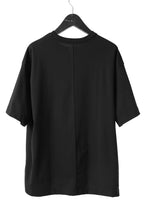 Load image into Gallery viewer, CAPERTICA OVERSIZED H/S TEE / SUVIN COTTON COMPACT JERSEY (BLACK)