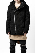 画像をギャラリービューアに読み込む, ISAMU KATAYAMA BACKLASH HOODED DOWN JACKET / KANGAROO REVERSE + POLISH WHITE GOOSE (BLACK)